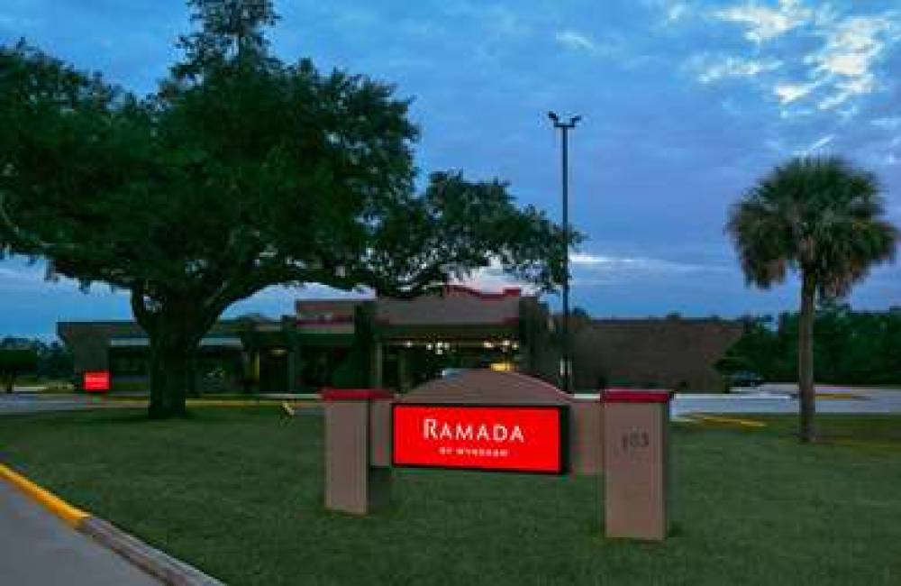 RAMADA BY WYNDHAM DIAMONDHEAD I-10/ 2