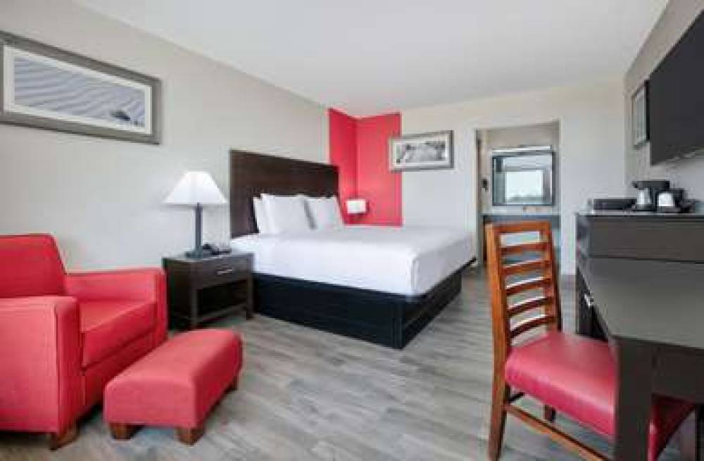 RAMADA BY WYNDHAM DIAMONDHEAD I-10/ 9