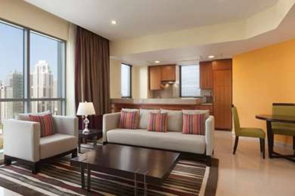 Ramada By Wyndham Downtown Dubai 10