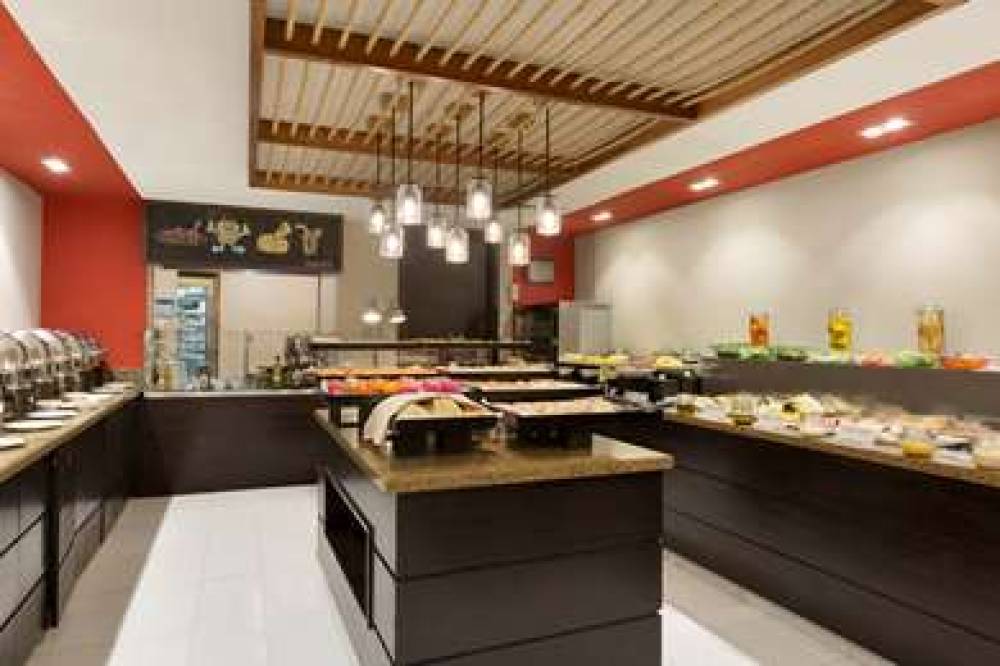 Ramada By Wyndham Downtown Dubai 6