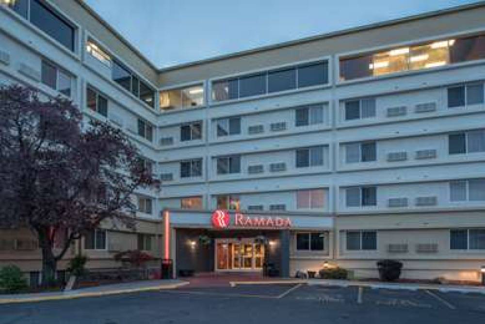 RAMADA BY WYNDHAM DOWNTOWN SPOKANE 1