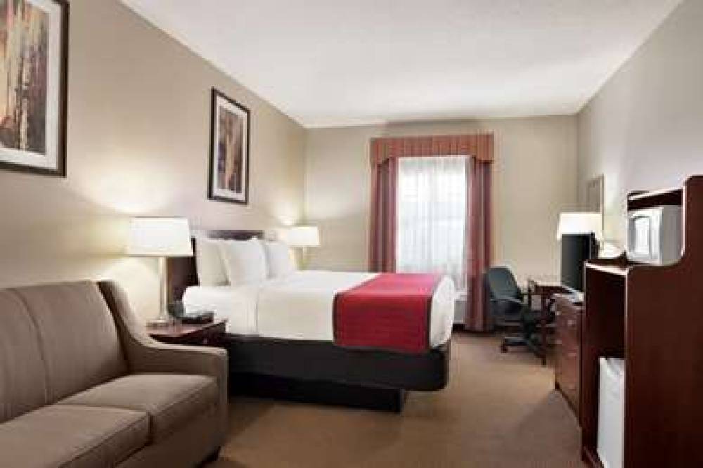 Ramada By Wyndham Elizabethtown 8