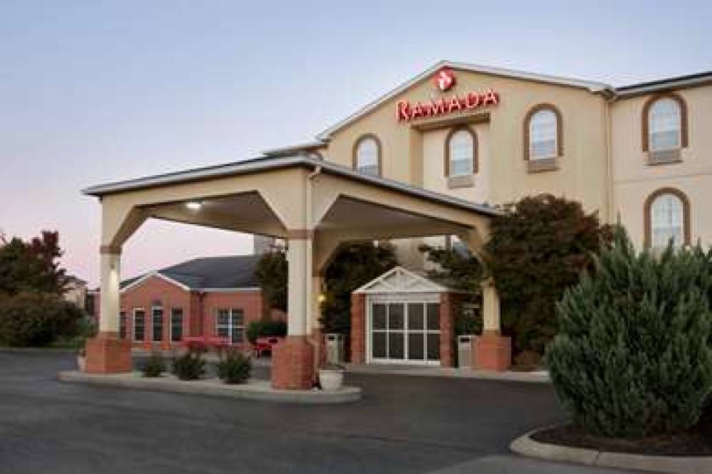 Ramada By Wyndham Elizabethtown 1