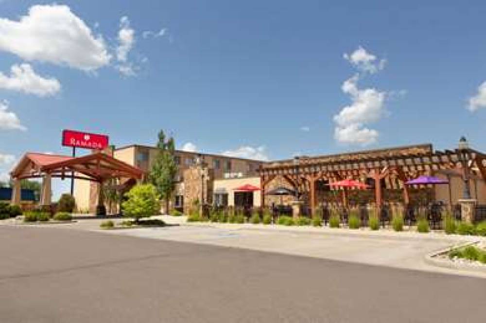 RAMADA BY WYNDHAM FARGO 1