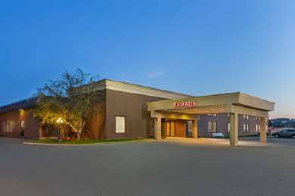 RAMADA BY WYNDHAM FREDERICTON 1