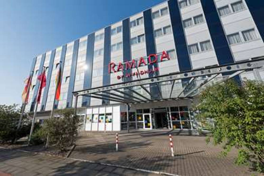 RAMADA BY WYNDHAM HANNOVER 1