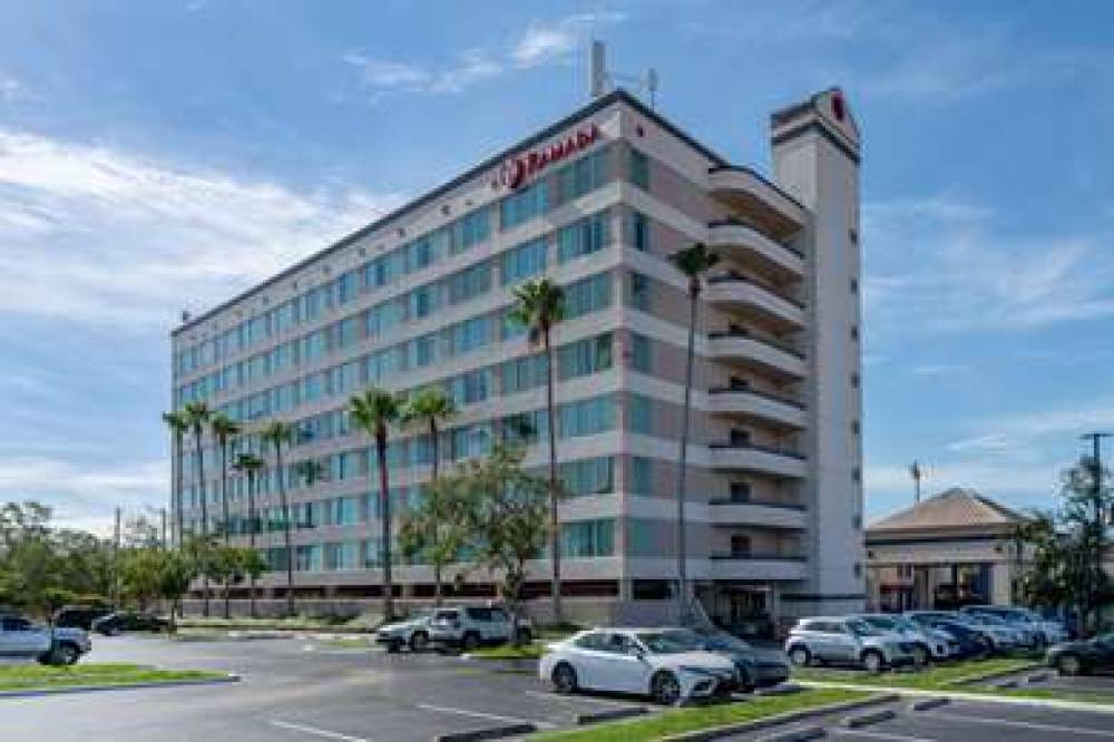 Ramada By Wyndham Kissimmee Gateway 3