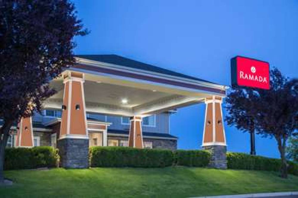 Ramada By Wyndham Moses Lake 3