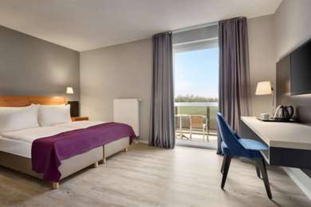 RAMADA BY WYNDHAM MUENCHEN AIRPORT 9