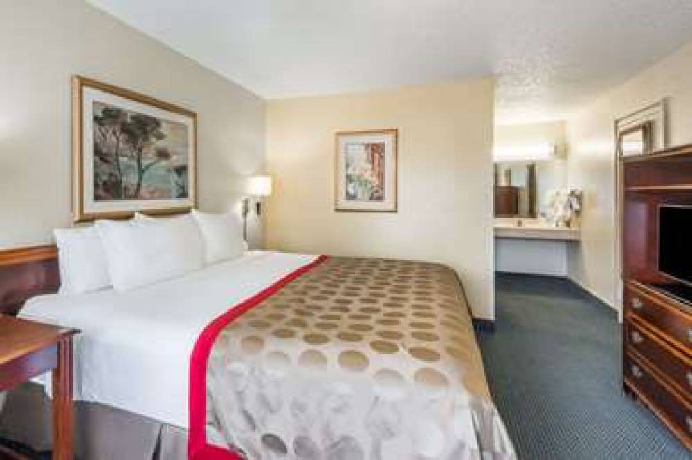 Ramada By Wyndham New Braunfels 9