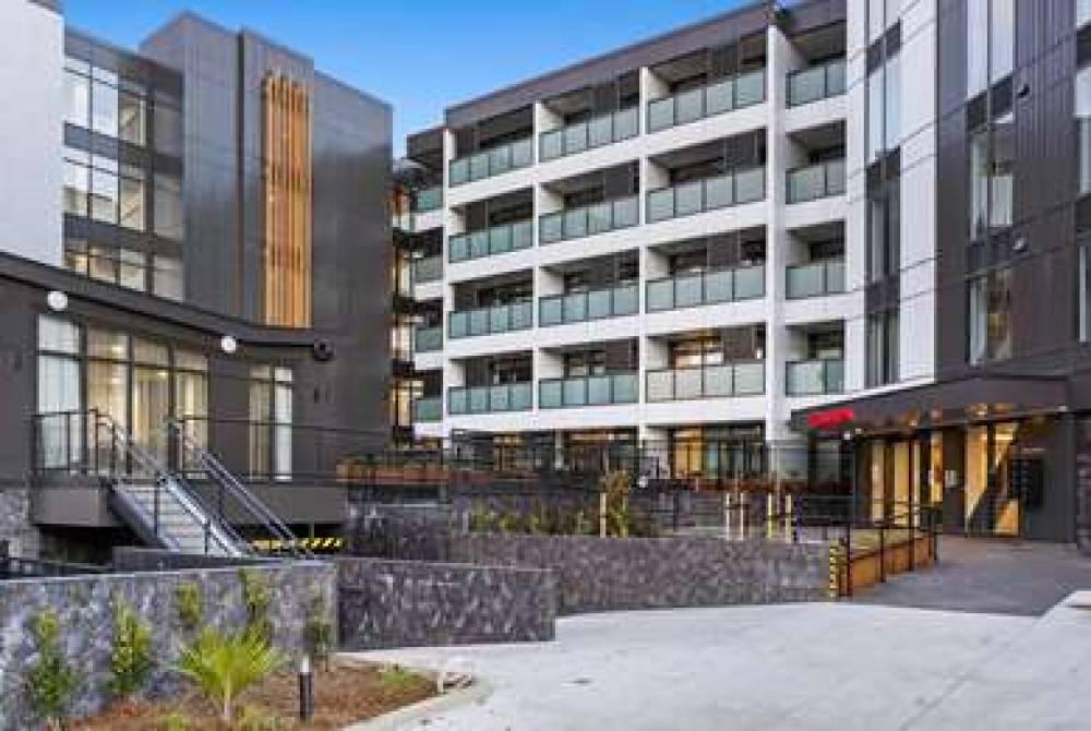 RAMADA BY WYNDHAM NEWMARKET AUCKLAN 1