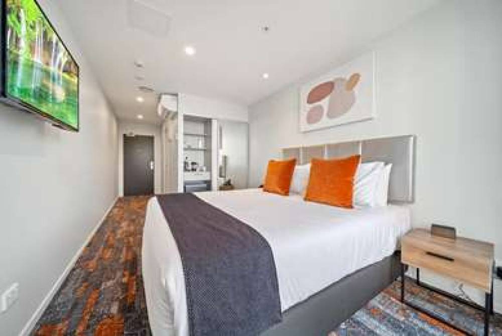 RAMADA BY WYNDHAM NEWMARKET AUCKLAN 9