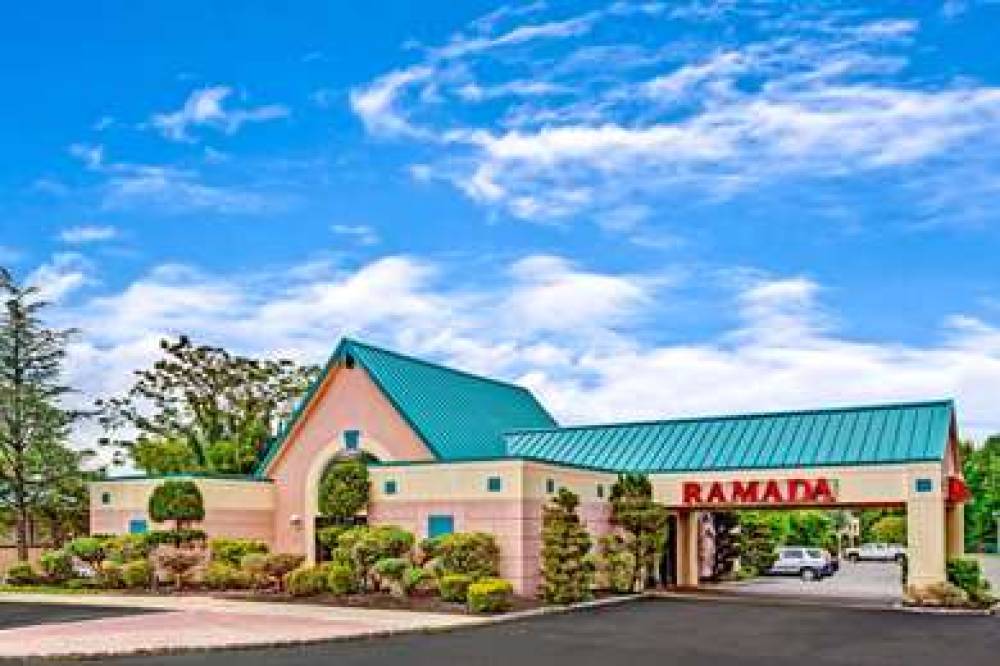 Ramada By Wyndham Parsippany 1