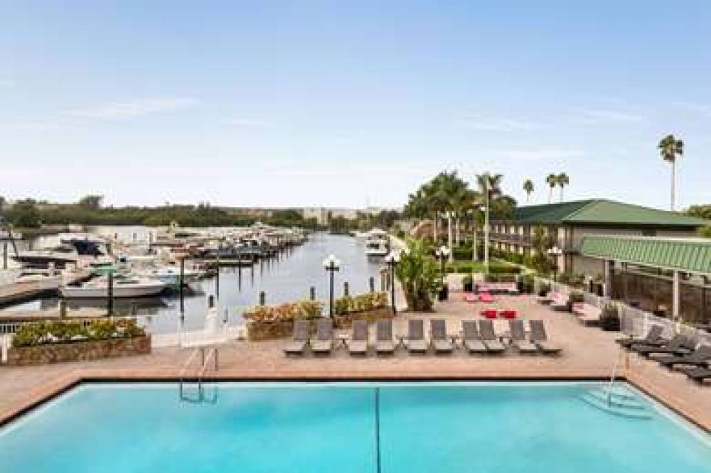 Ramada By Wyndham Sarasota Waterfront