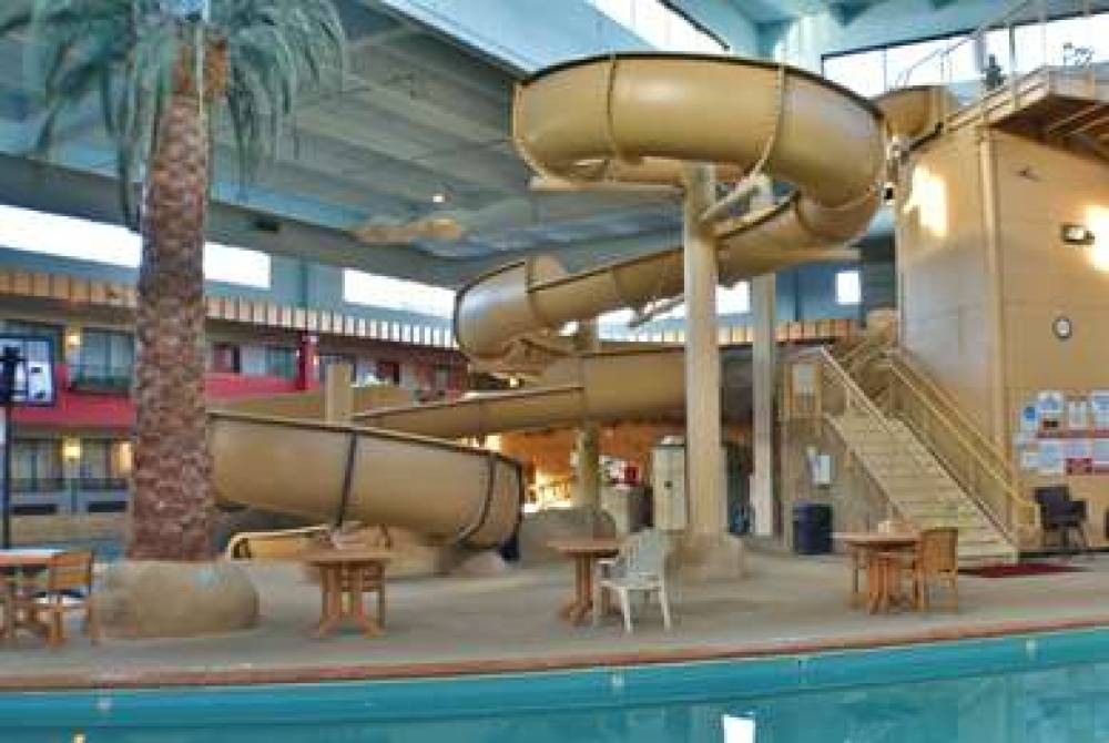 Ramada By Wyndham Sioux Falls Airport-Waterpark & Event Ctr 7