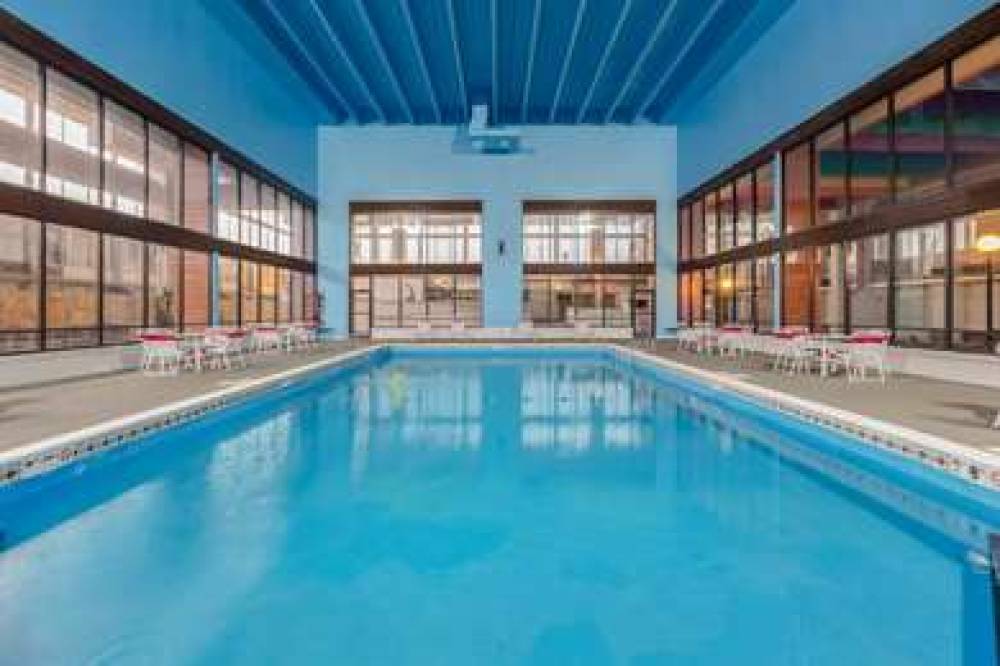 RAMADA BY WYNDHAM TEXARKANA 6