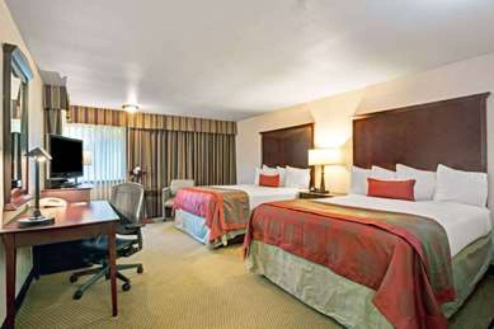 Ramada By Wyndham Tukwila Southcenter 6