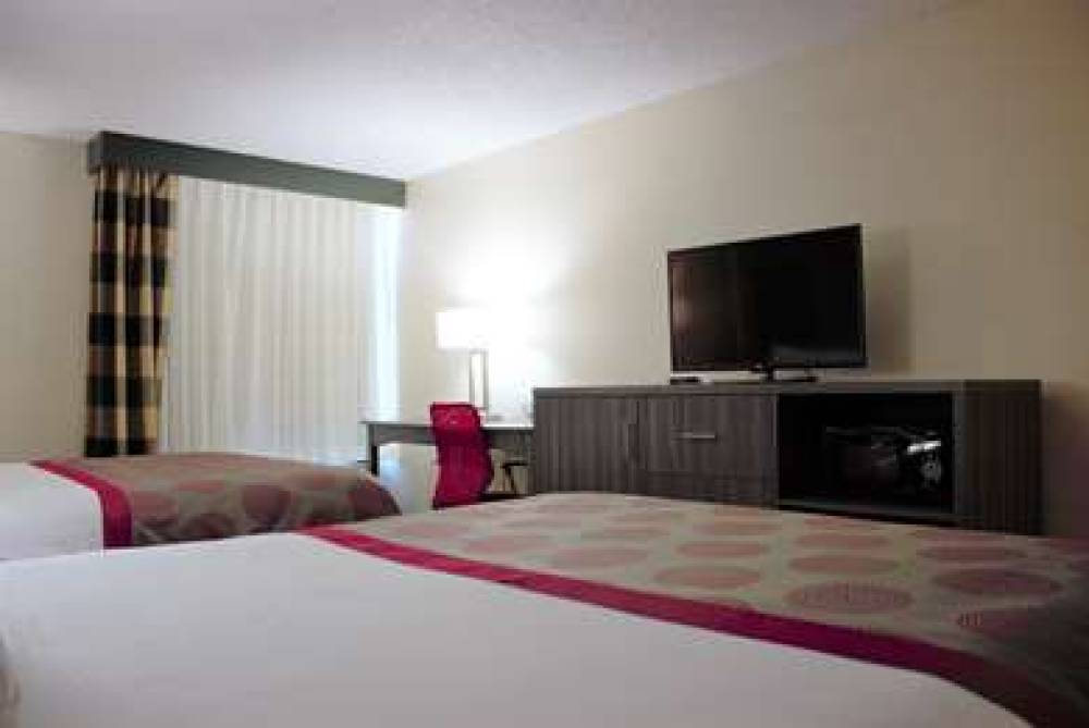 RAMADA BY WYNDHAM WENTZVILLE 10