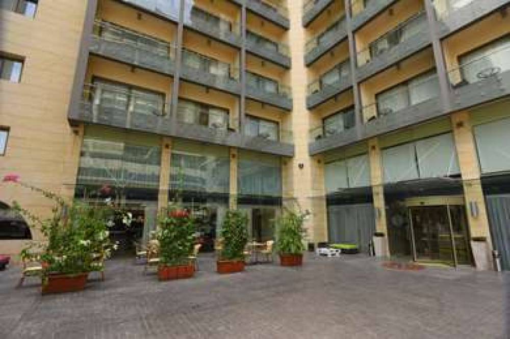 Ramada Downtown Beirut 1