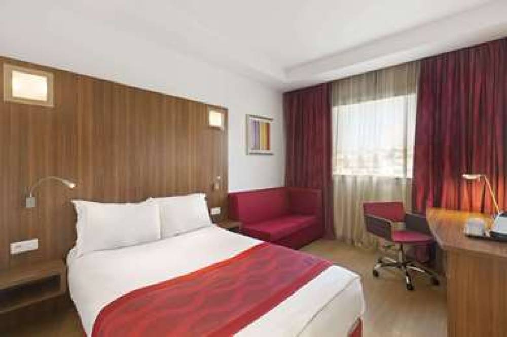 Ramada Encore Tangier 9