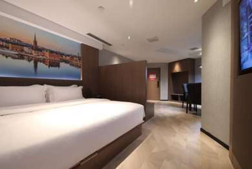 RAMADA ENCORE WUHAN WEST 10