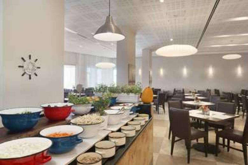 Ramada Hotel And Suites Netanya 7