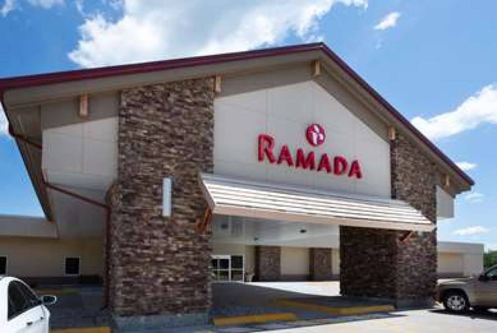 Ramada Hotel & Conference Center By