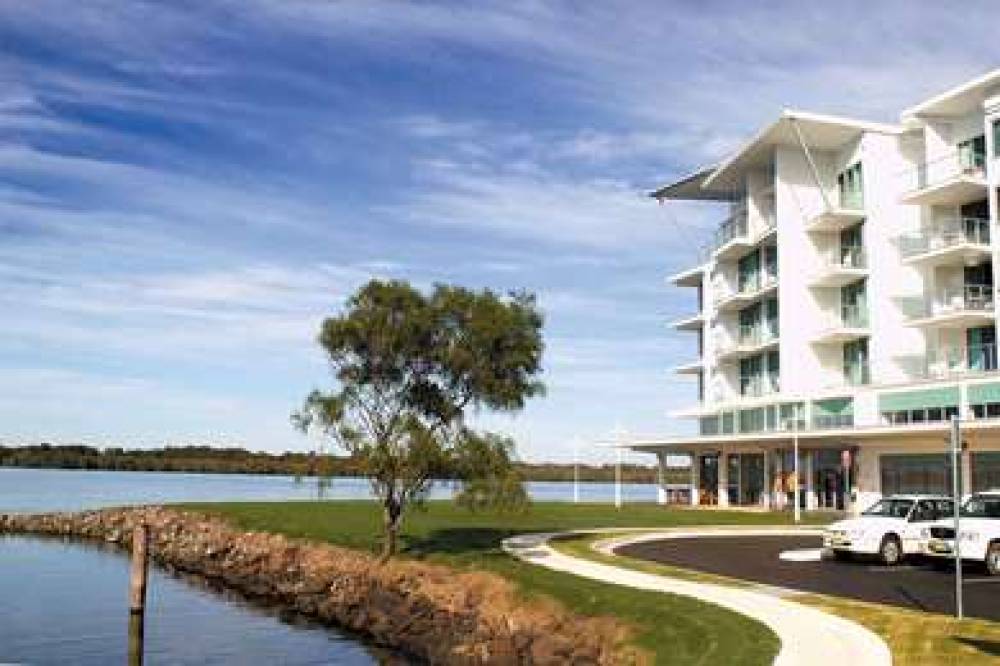 Ramada Hotel & Suites By Wyndham Ballina Byron 1