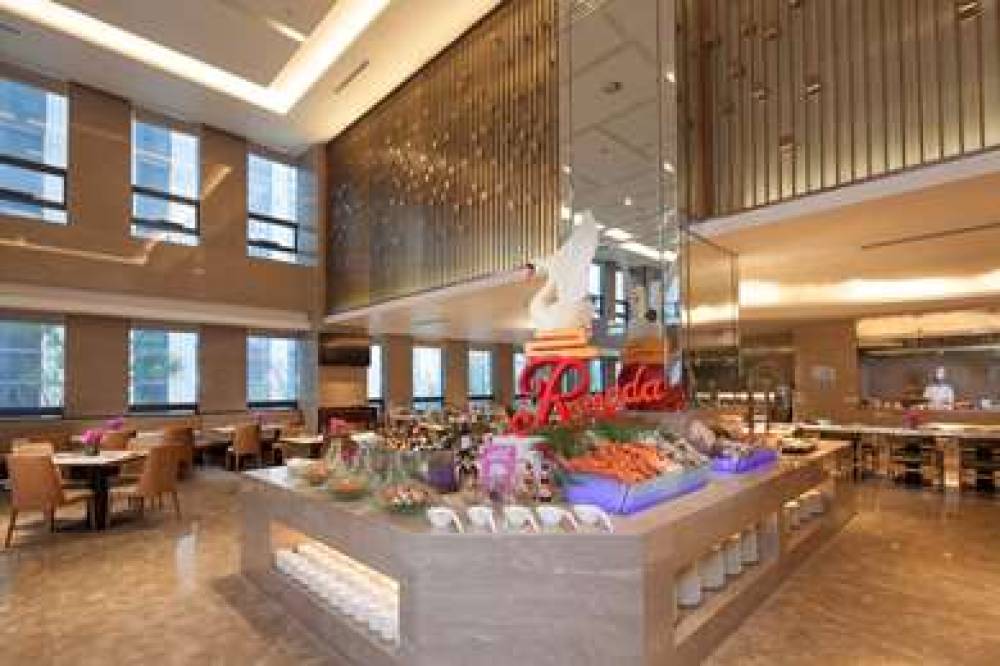 Ramada Jinan 8