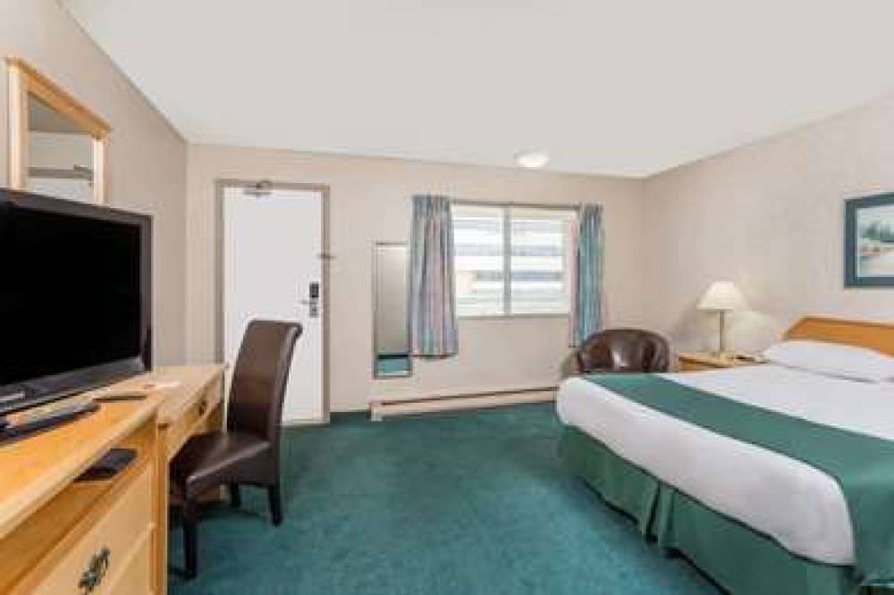 Ramada Limited Quesnel 9