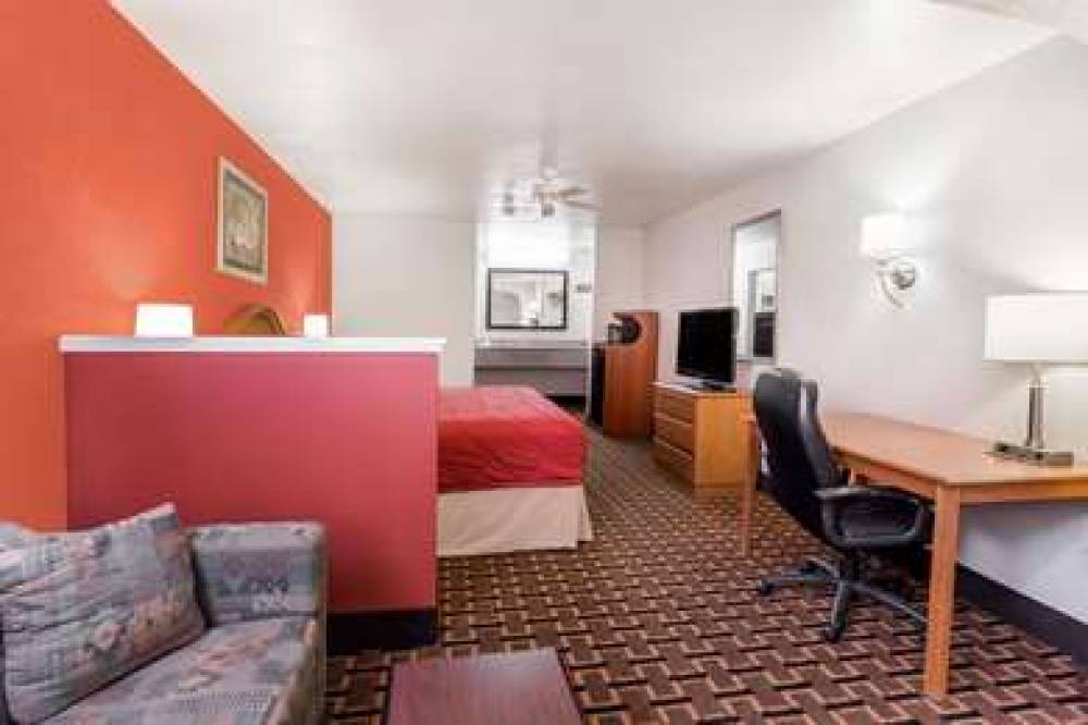 Ramada Limited San Angelo 7