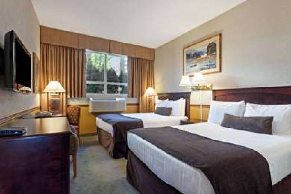 Ramada Limited Vancouver Airport 9