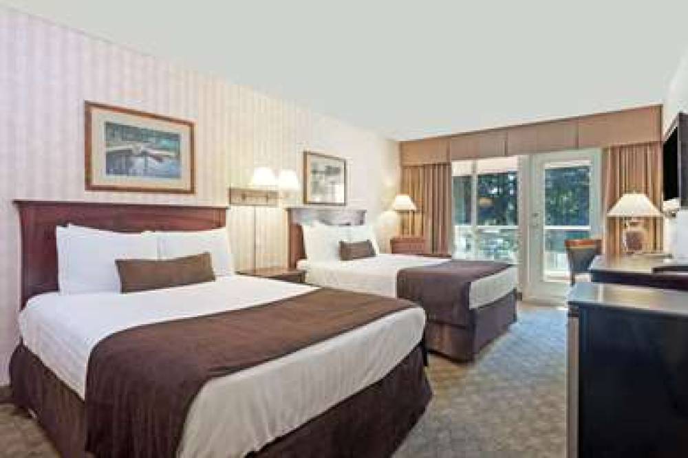 Ramada Limited Vancouver Airport 8