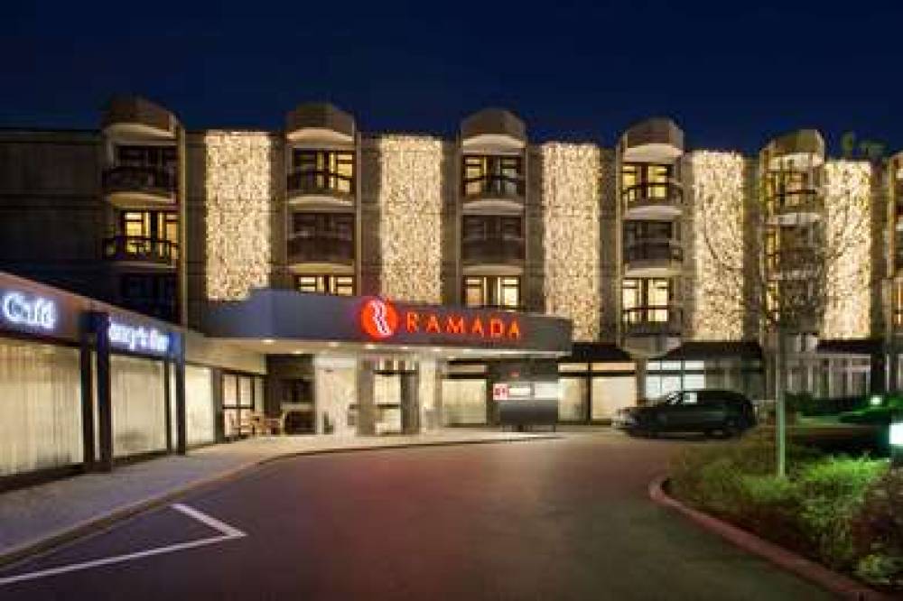 Ramada Nuernberg Parkhotel 1