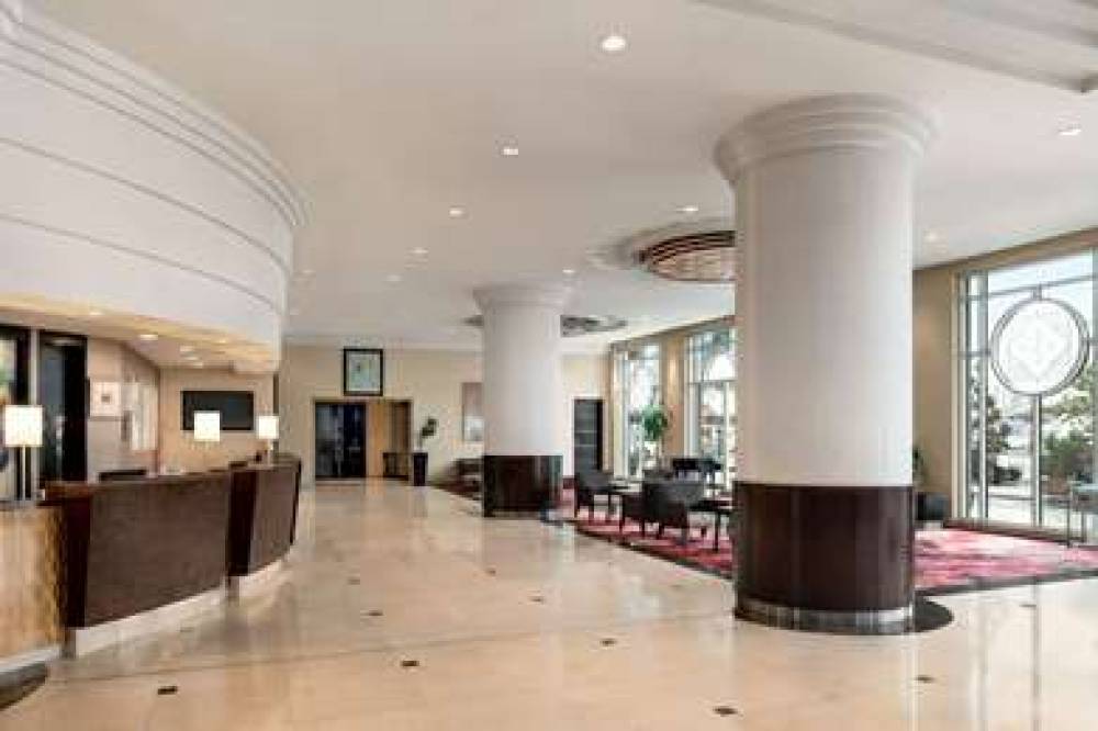 RAMADA PLAZA BY WYNDHAM DUBAI DEIRA 6