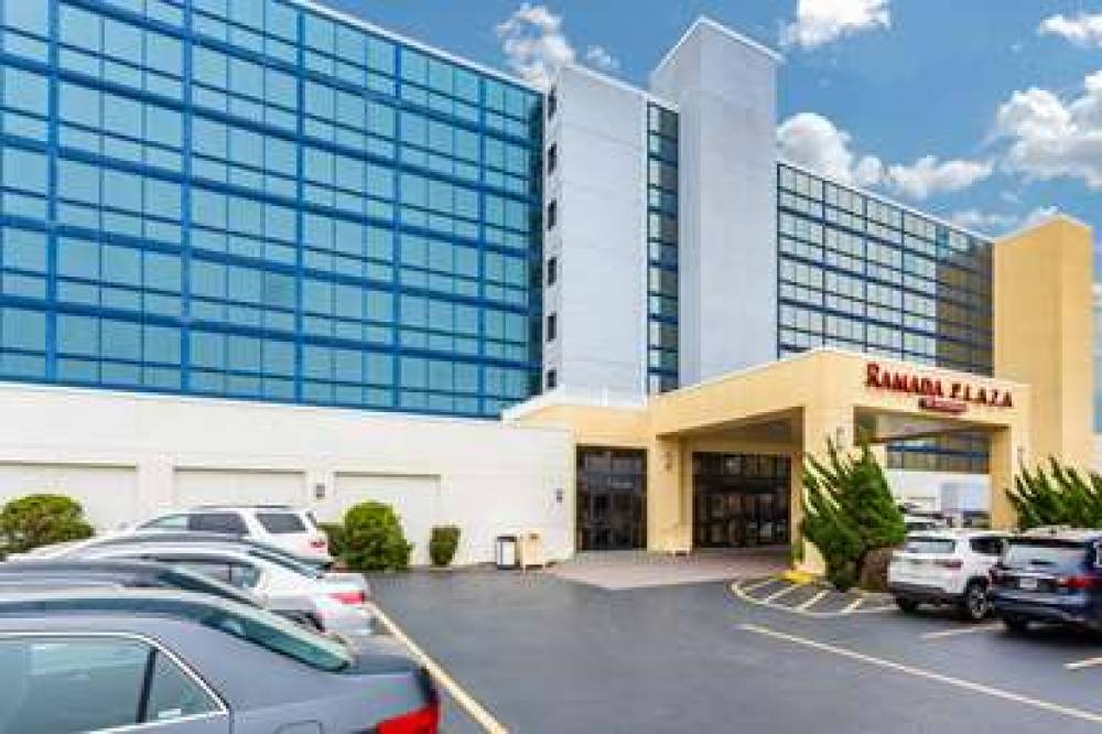 RAMADA PLAZA BY WYNDHAM VIRGINIA BE 2