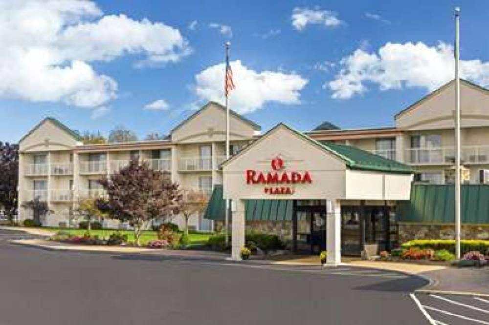 RAMADA PLAZA PORTLAND 3