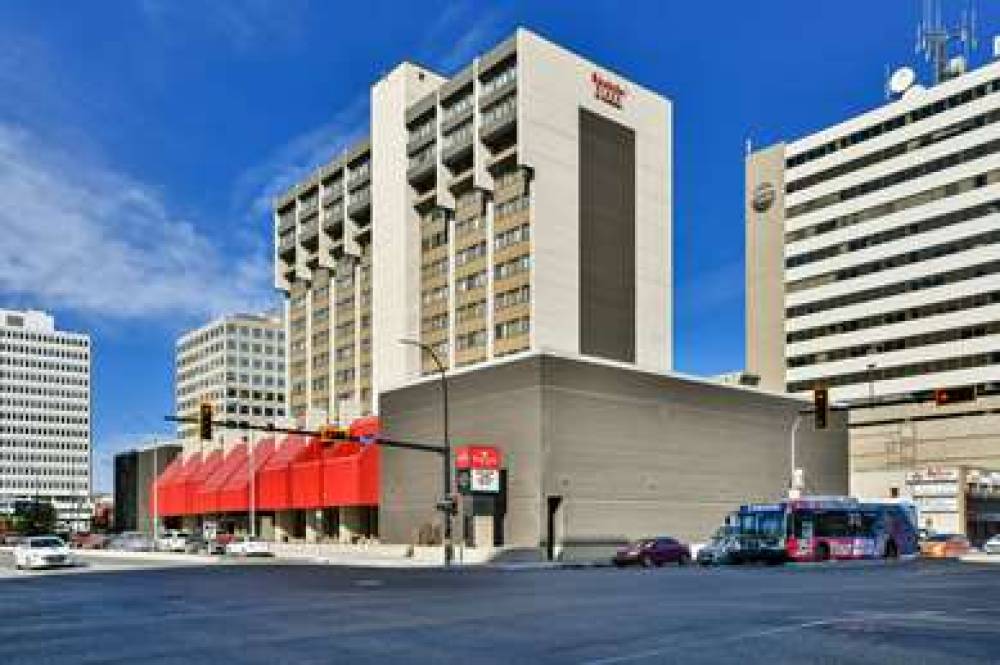 Ramada Plaza Regina Downtown