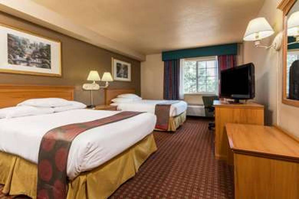 Ramada Portland 5