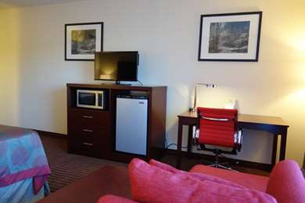 Ramada Sacramento 8