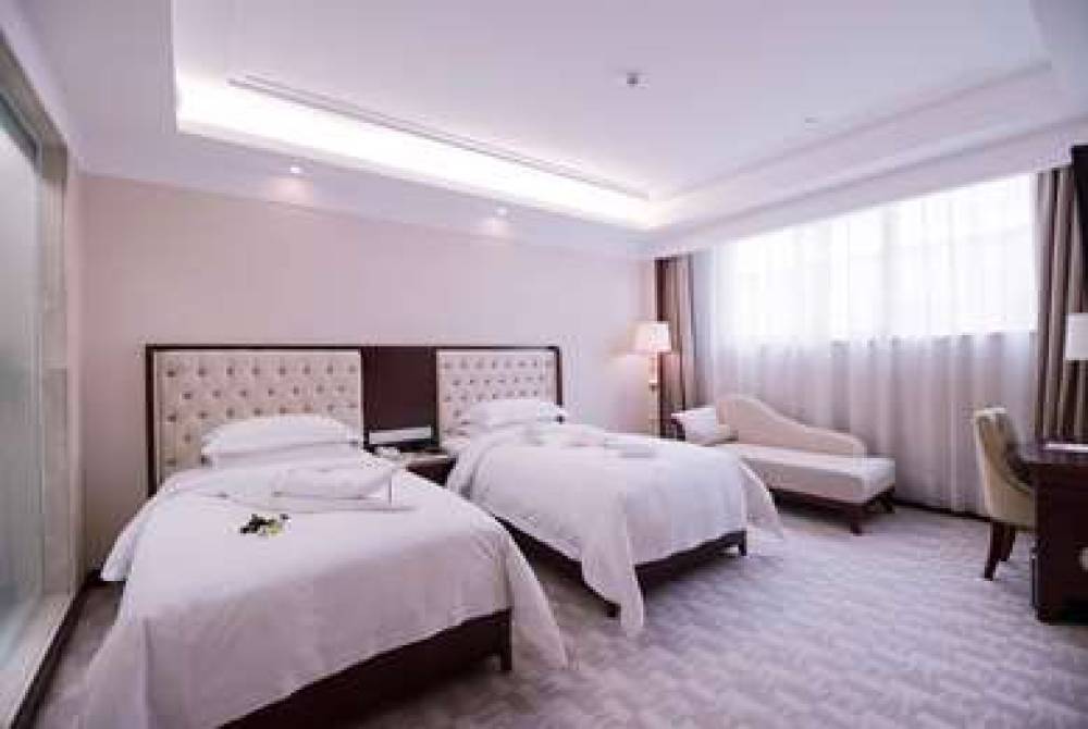 Ramada Shenzhen Baoan 8