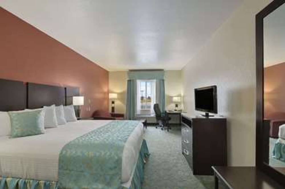 Ramada South Waco 5