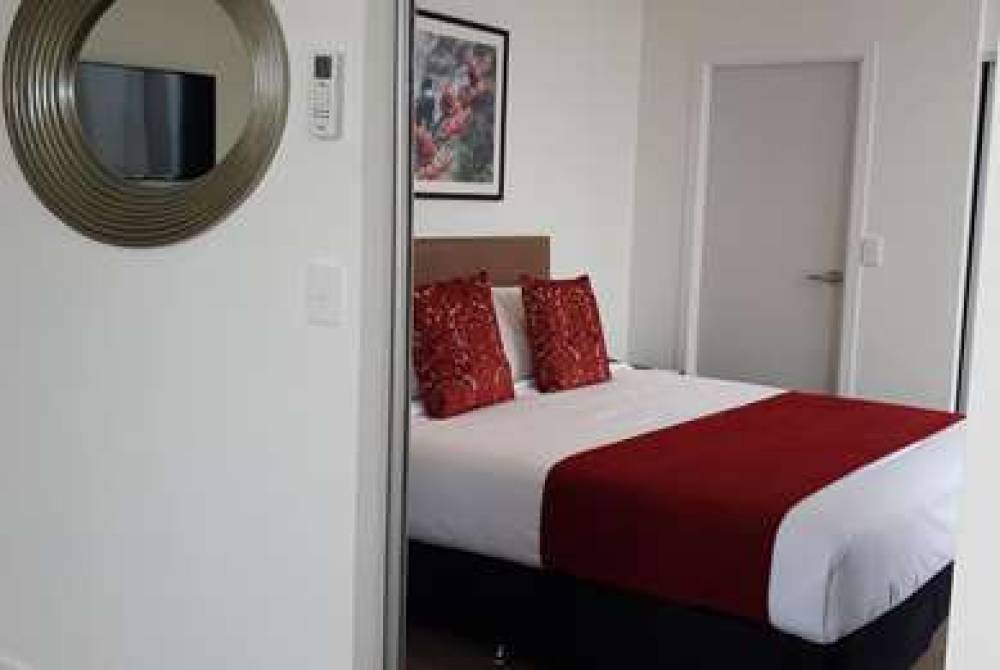 RAMADA SUITES AUCKLAND MANUKAU 6