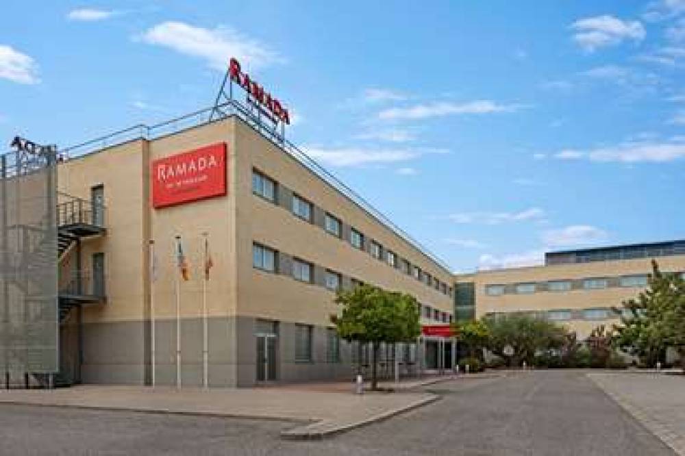 Ramada Valencia Almussafes