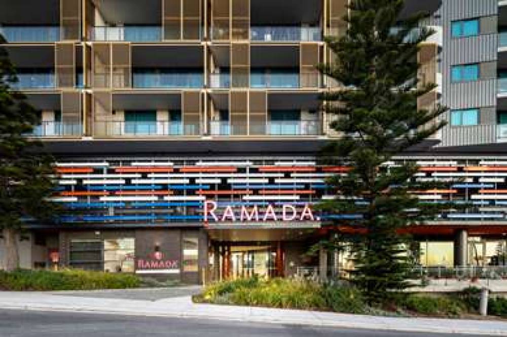 RAMADA VETROBLU SCARBOROUGH BEACH 1