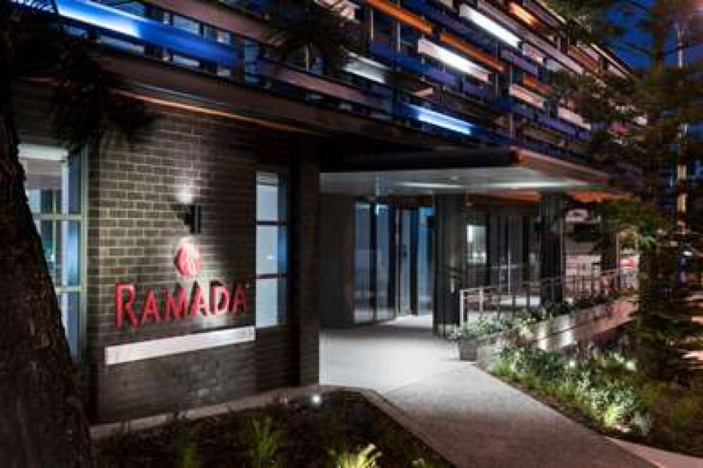 RAMADA VETROBLU SCARBOROUGH BEACH 6