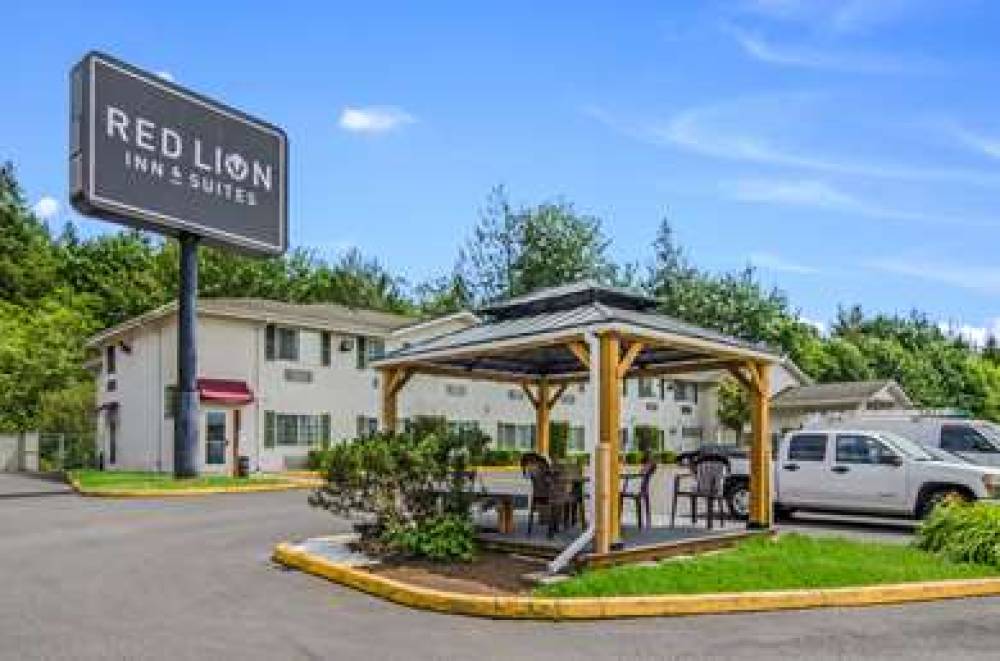 RED LION INN AND SUITE PORT ORCHARD 1