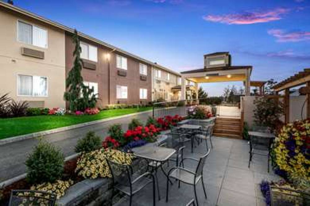 RED LION INN AND SUITES SEQUIM 1