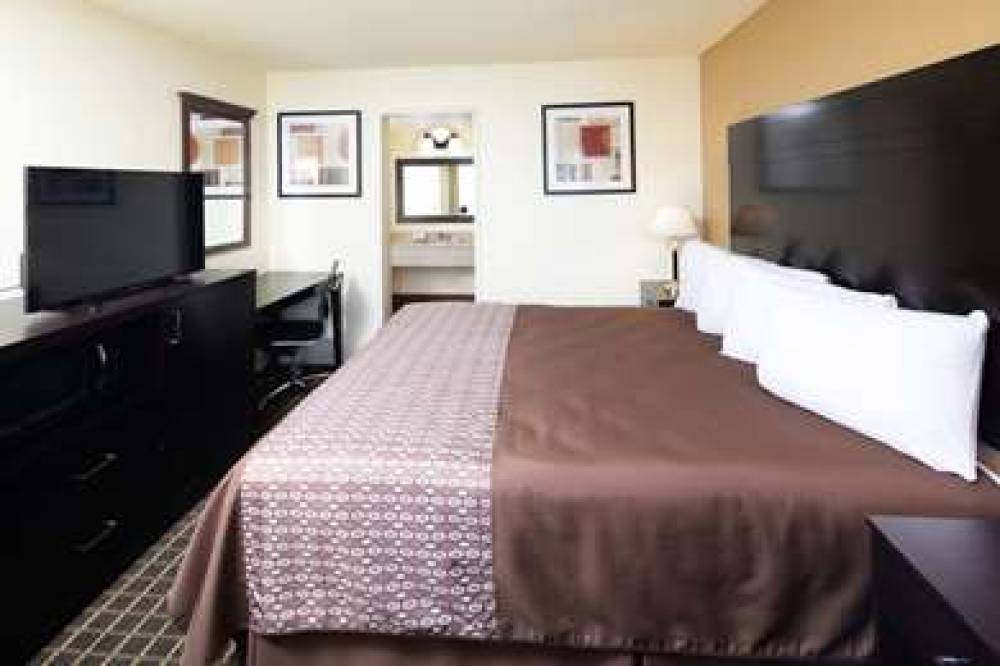 RED LION INN REDDING 4