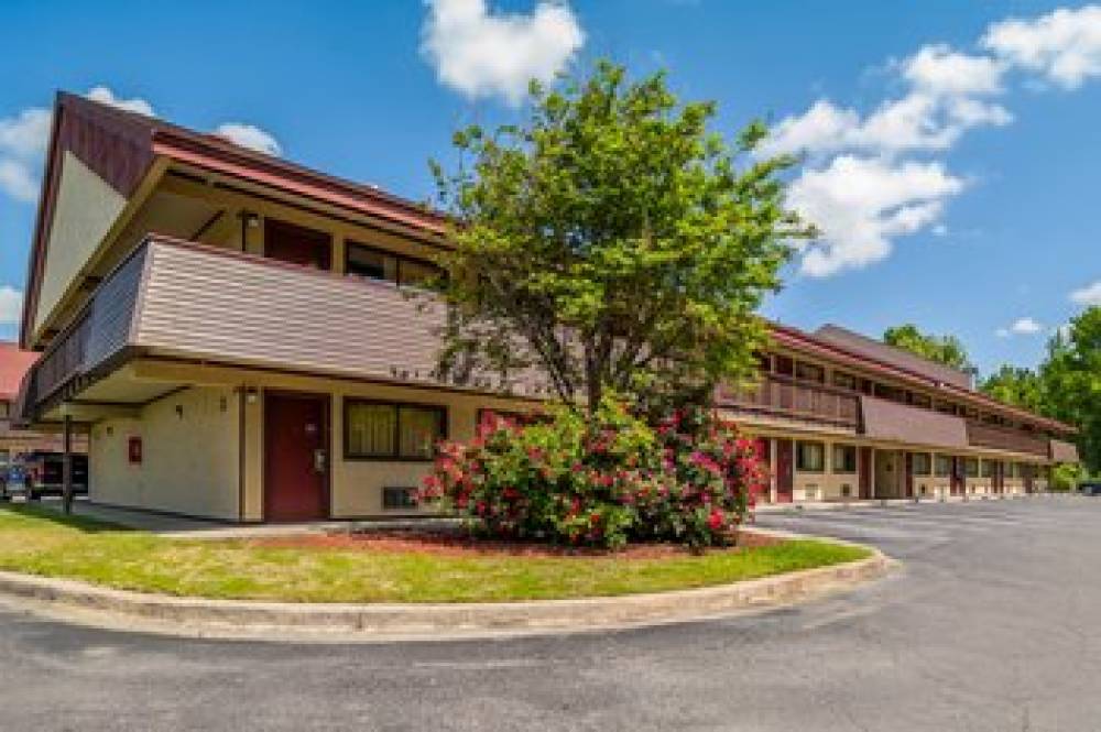 Red Roof Inn Columbia East - Ft Jackson 4